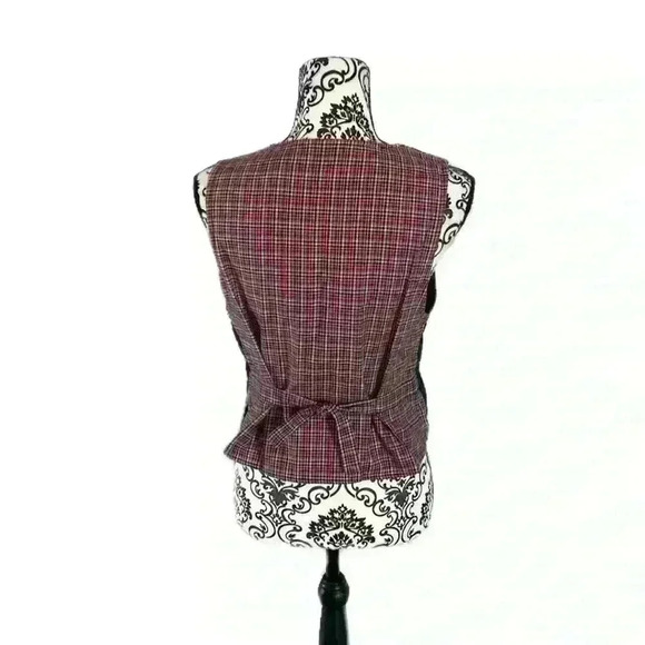 VINTAGE Studio Collection Navy Velvet Embroidery &
Floral Detail Button Vest, PM - Picture 9 of 9